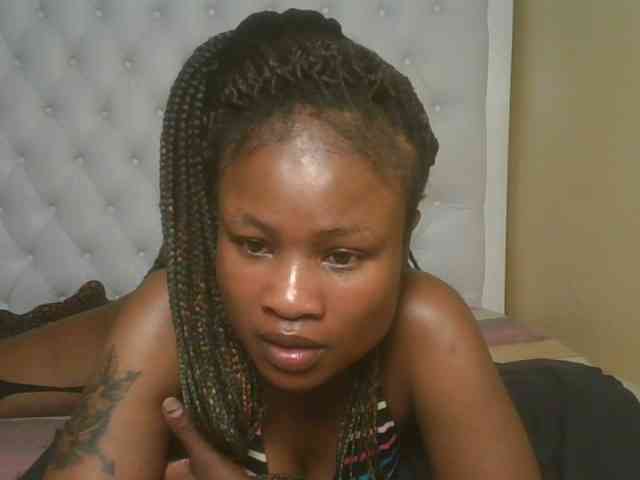 queenivy webcam