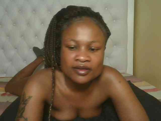 queenivy webcam