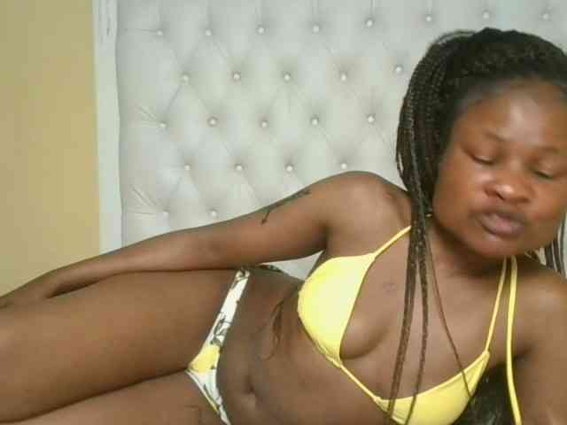 queenivy webcam