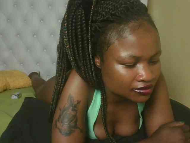 queenivy webcam