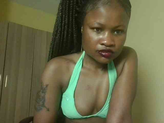 queenivy webcam