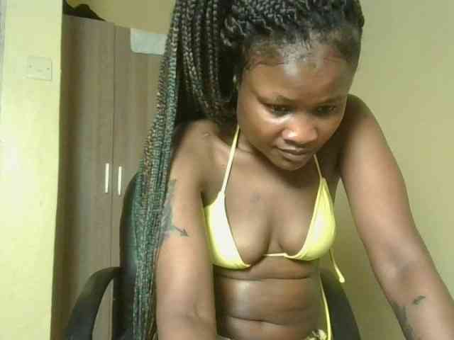 queenivy webcam