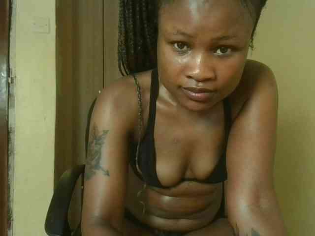 queenivy webcam