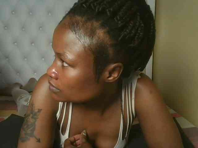 queenivy webcam