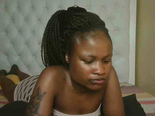 queenivy webcam