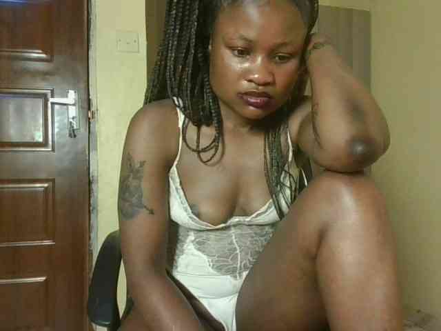 queenivy webcam