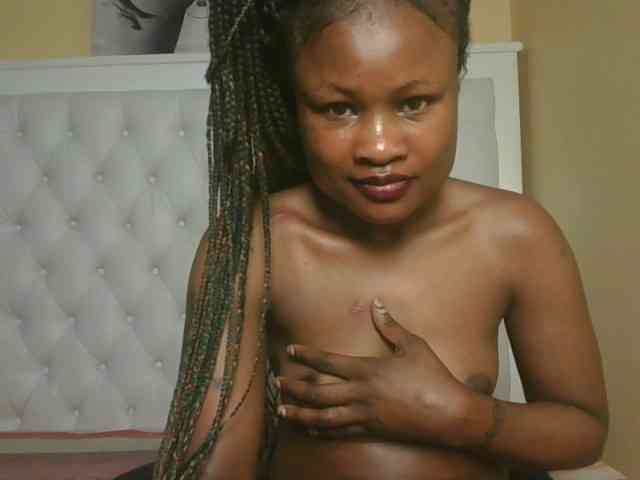 queenivy webcam