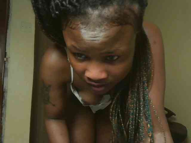 queenivy webcam