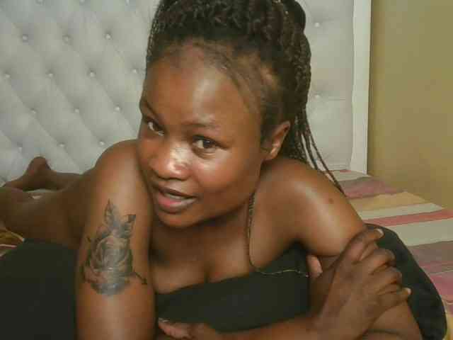 queenivy webcam