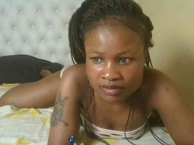 queenivy webcam