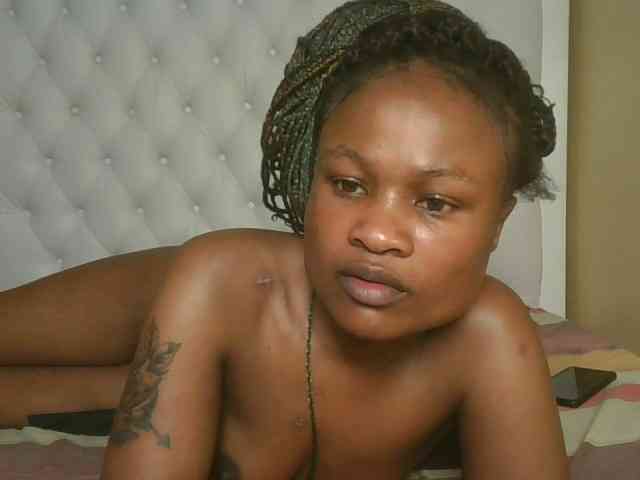 queenivy webcam