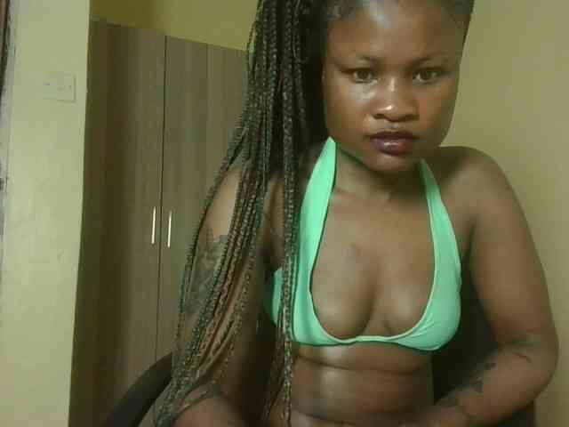 queenivy webcam