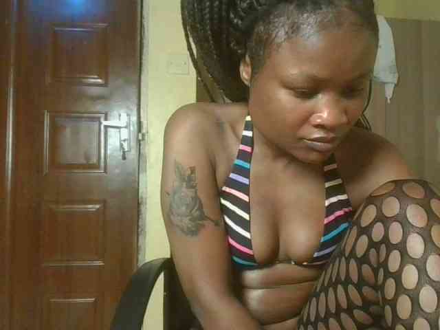 queenivy webcam