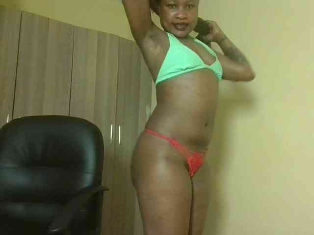 queenivy webcam