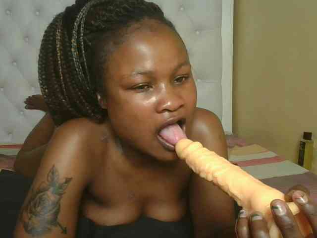 queenivy webcam