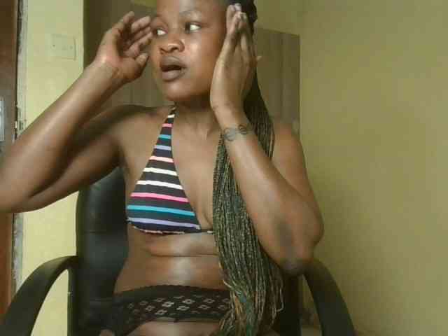 queenivy webcam