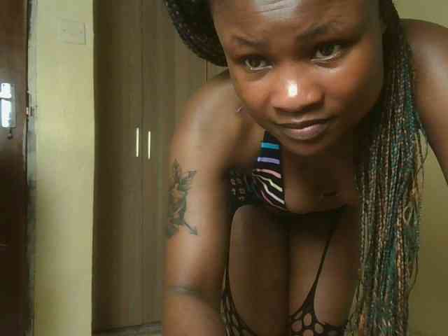 queenivy webcam