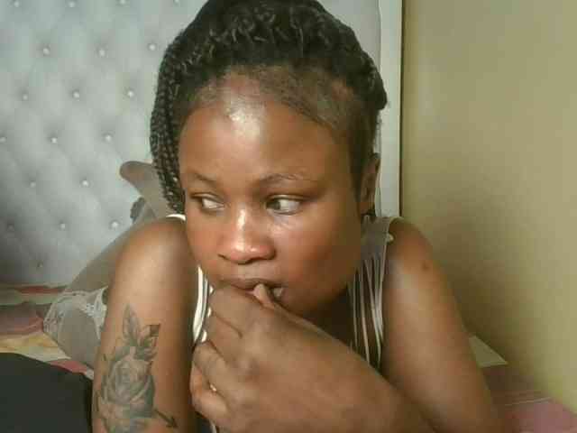 queenivy webcam