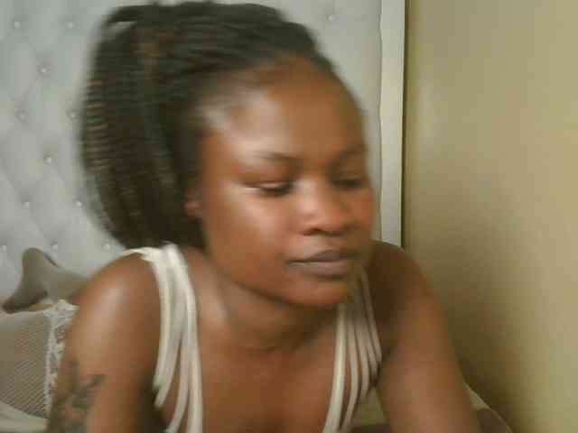 queenivy webcam