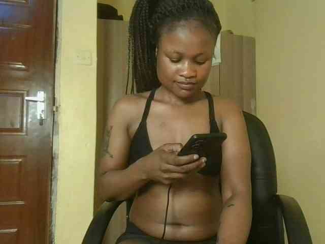 queenivy webcam