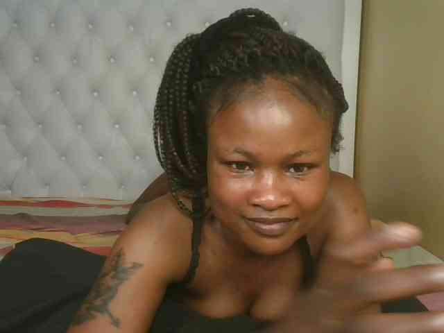 queenivy webcam