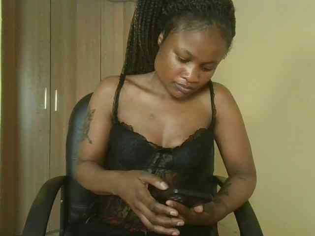 queenivy webcam