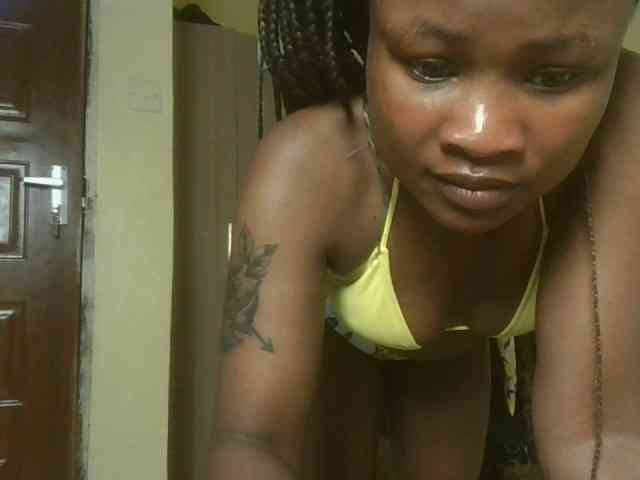 queenivy webcam