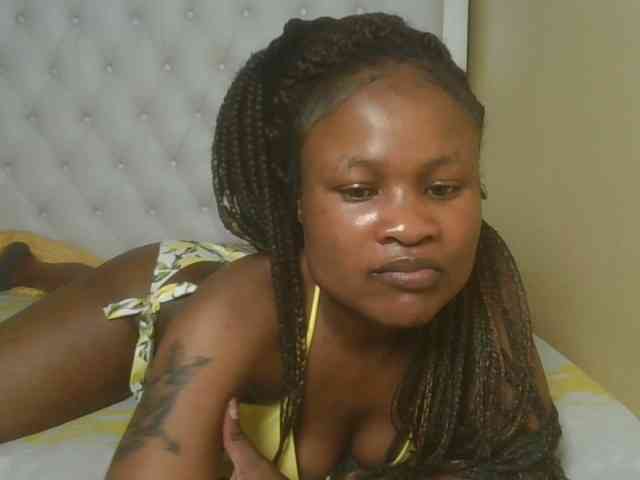 queenivy webcam
