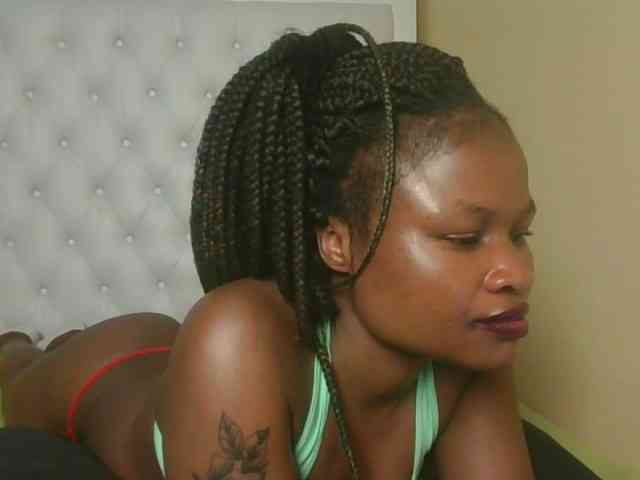 queenivy webcam