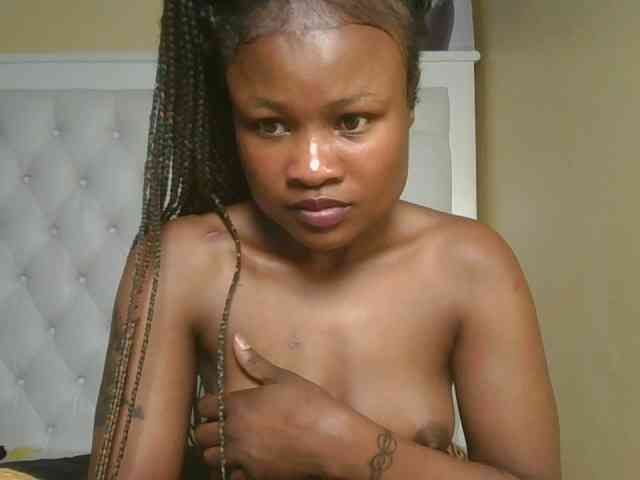 queenivy webcam