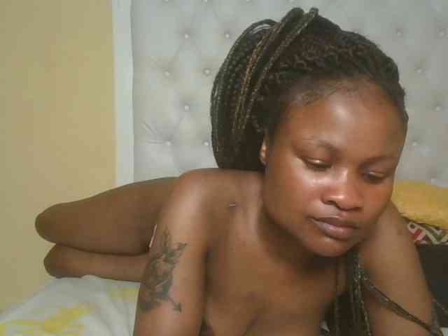 queenivy webcam