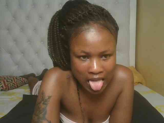 queenivy webcam