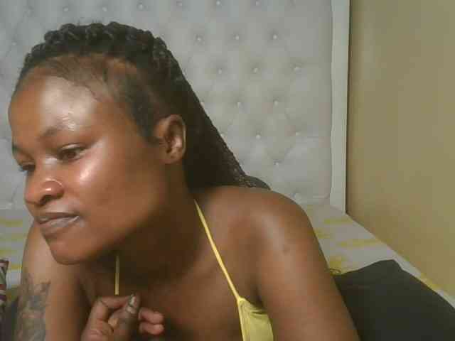 queenivy webcam