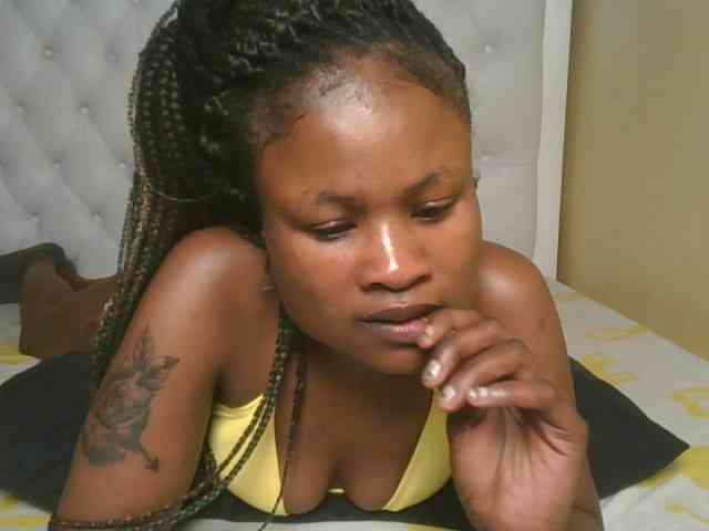 queenivy webcam