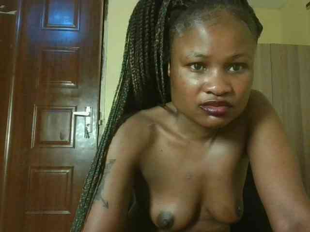 queenivy webcam