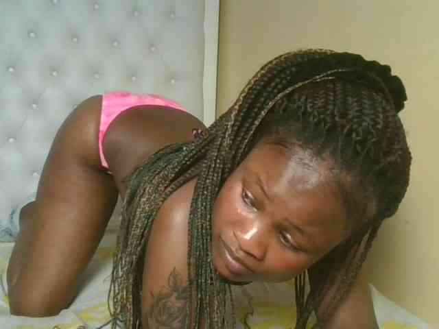 queenivy webcam