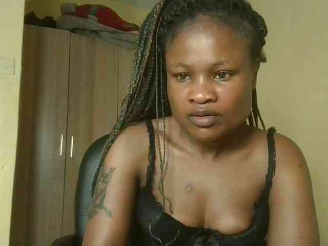 queenivy webcam