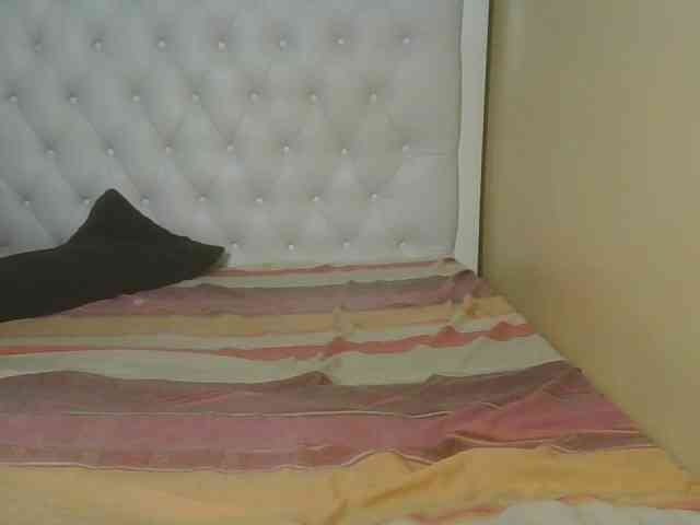 queenivy webcam