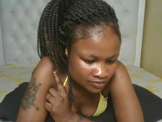 queenivy webcam