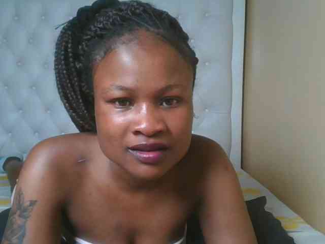 queenivy webcam