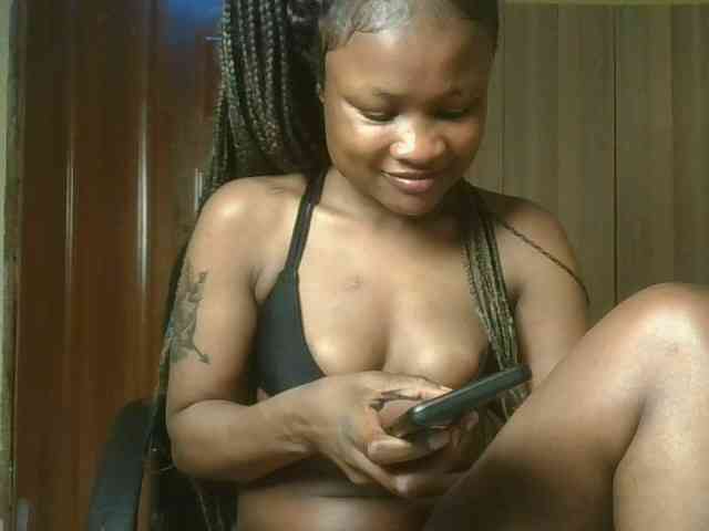 queenivy webcam