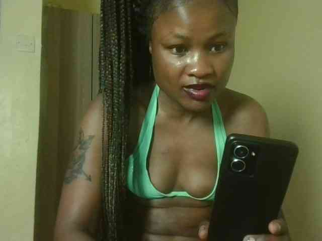 queenivy webcam