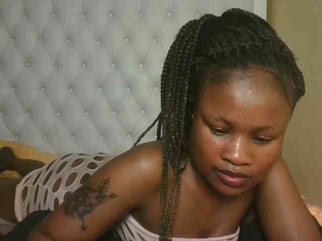 queenivy webcam