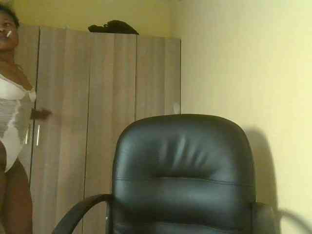 queenivy webcam