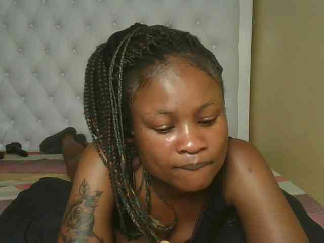 queenivy webcam
