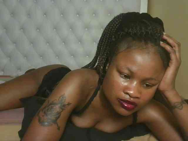 queenivy webcam