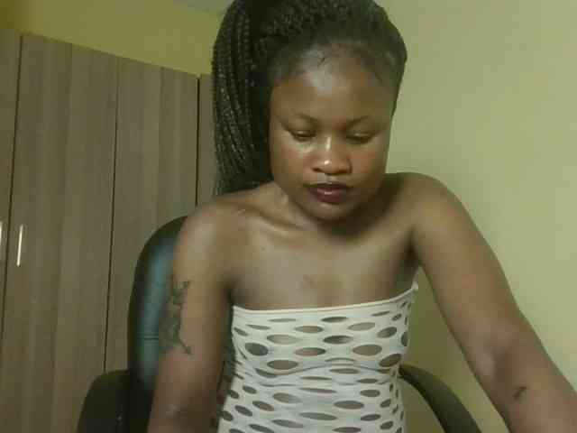 queenivy webcam
