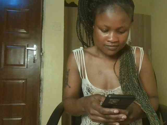 queenivy webcam