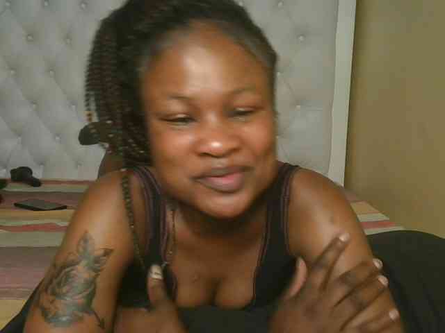 queenivy webcam