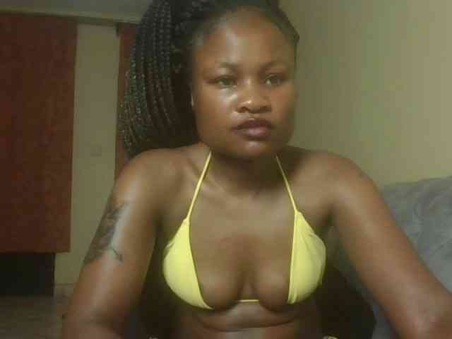 queenivy's webcam live show